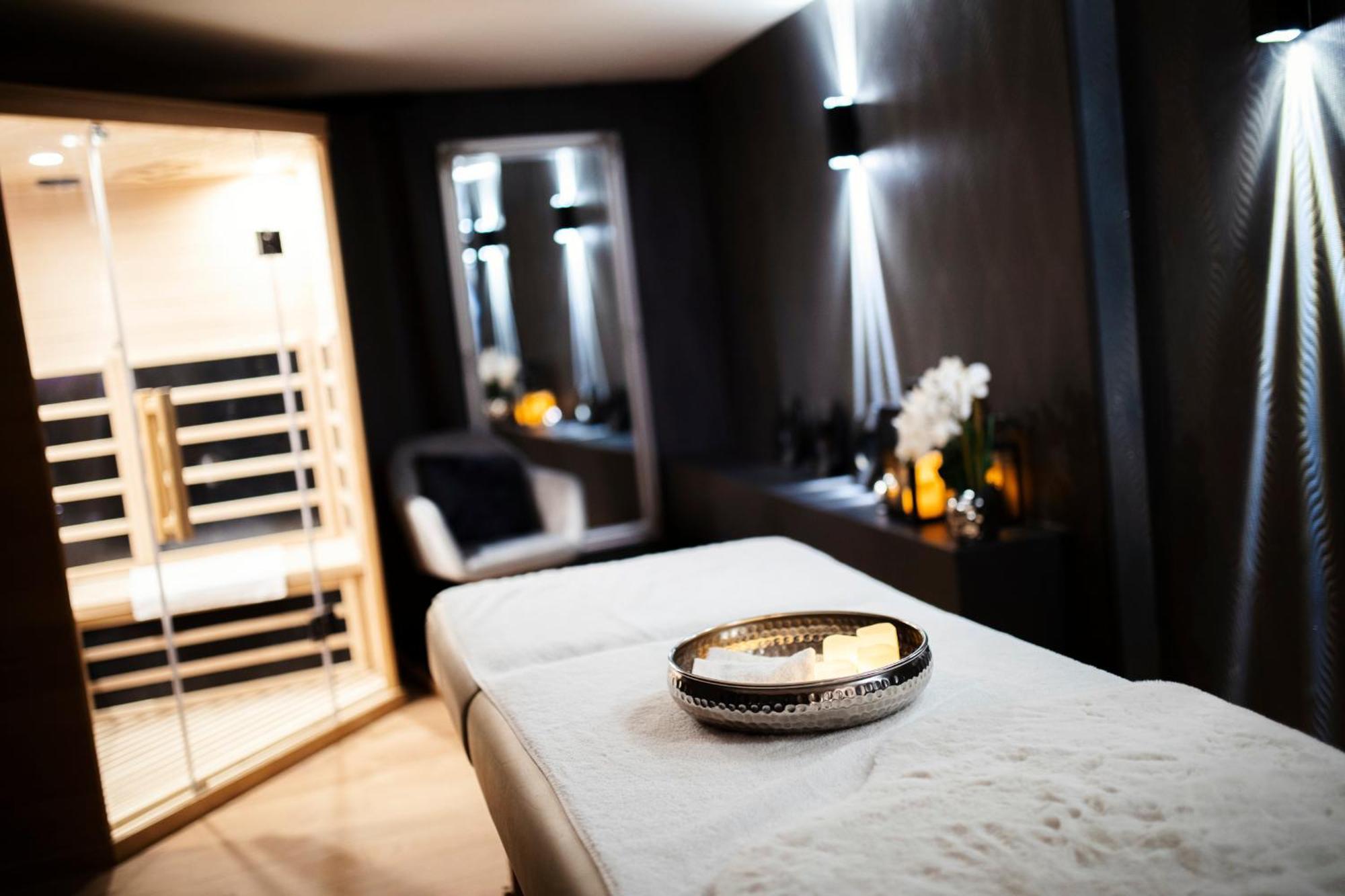 Hedone Suite De Luxe Et Spa Privatif 낭시 외부 사진
